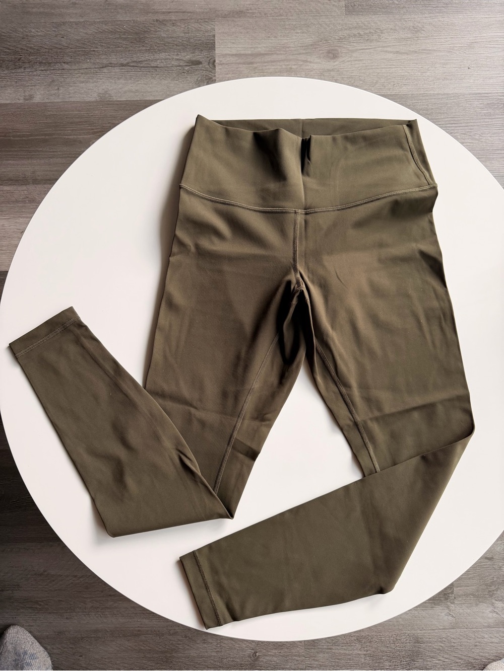 Lululemon Olive Green Wunder Under Leggings Size 8